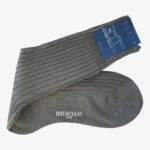 Bresciani Cesare medium grey ribbed socks