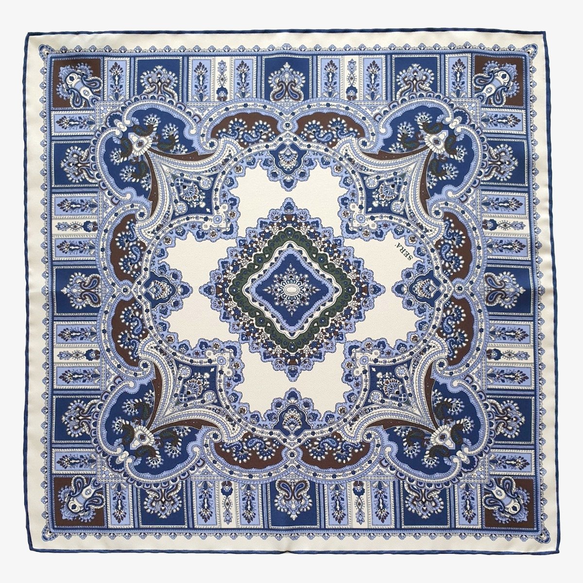 Serà Fine Silk Barolo Vanilla blue and white silk pocket square