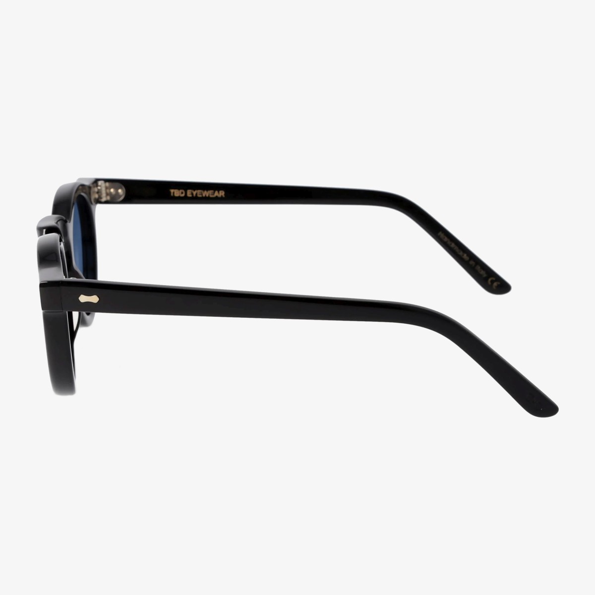 TBD Eyewear Welt saulės akiniai juodais rėmeliais ir mėlynais lęšiais
