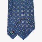 Serà Fine Silk mėlynas šilkinis kaklaraištis su pilkų gėlių raštu