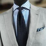 Shibumi Firenze tamsiai mėlynas zigzag megztas šilkinis kaklaraištis