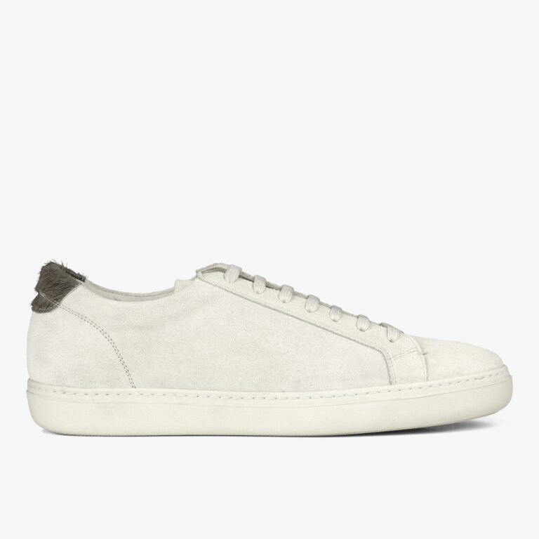 Carlos Santos 1206 Damon off white suede sneakers